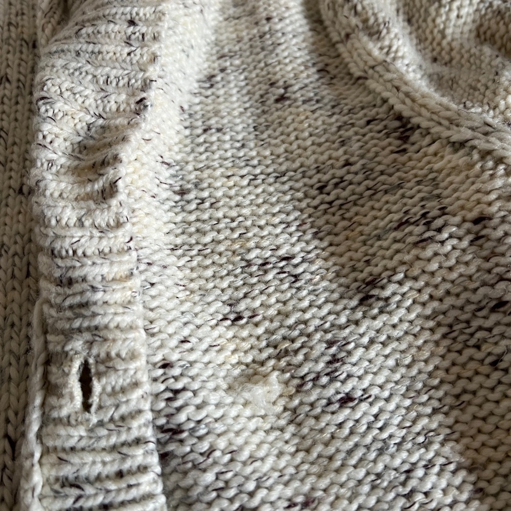 Treasure & bond men’s sweater NWT
size Medium
oatmeal heather - Picture 6 of 6